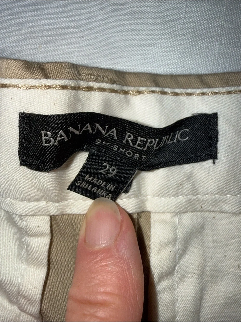 Banana Republic Men's Tan Flat-Front Shorts new unworn 29
